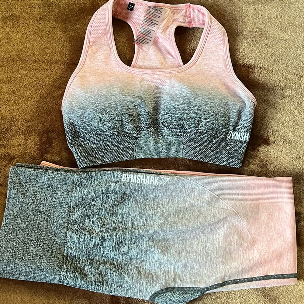 Gymshark Seamless Leggings & sport bra